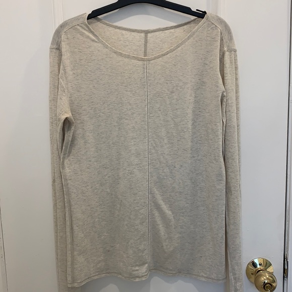 Lululemon Long Sleeve Top Size 6
